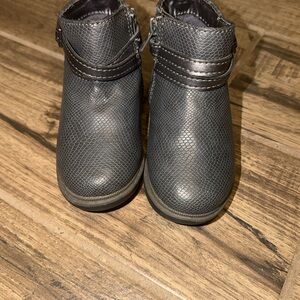Step & Stride Harper Glitter Gray Booties Toddler Girl 6.5 For Wide Feet